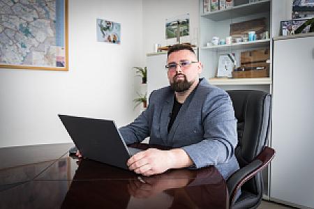 Treszkai Róbert - ceremóniamester és szertartásvezető