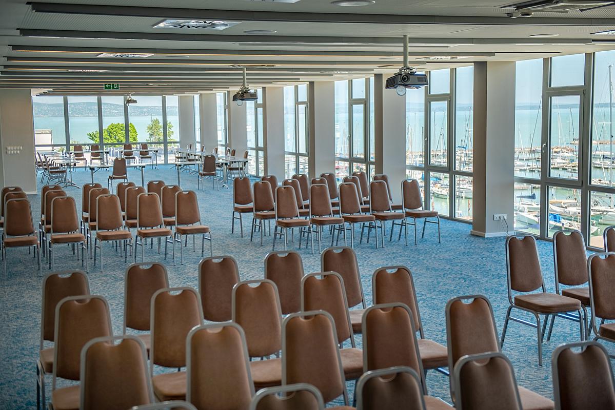 Hotel Yacht Wellness & Business