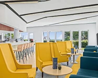 Hotel Yacht Wellness & Business