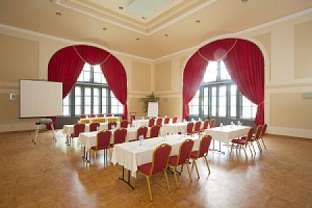 Erzsébet Királyné Szálloda