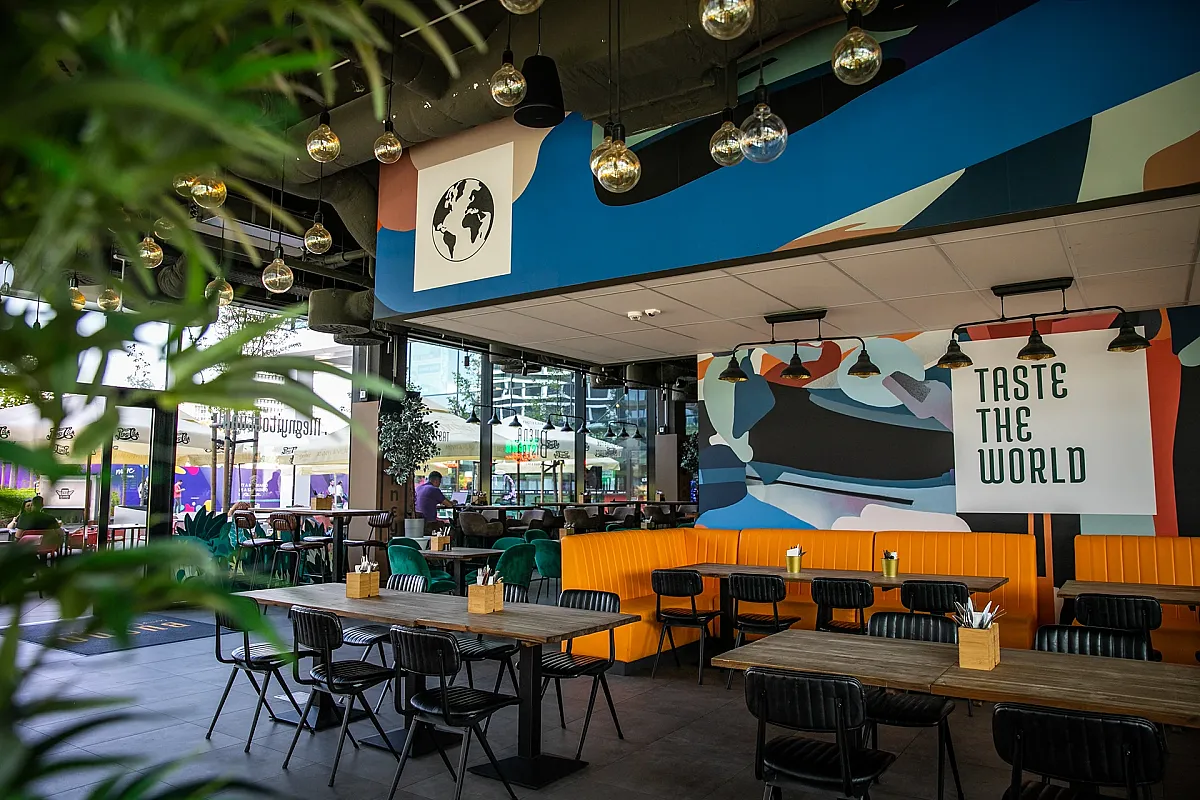Buena World Kitchen and Bar