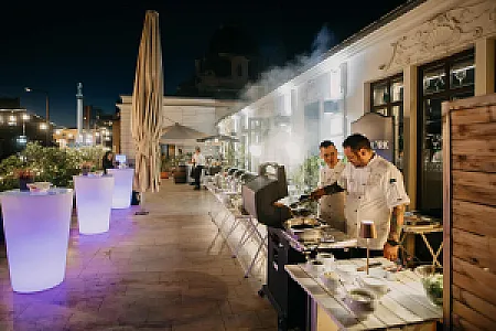 Városliget Café & Restaurant