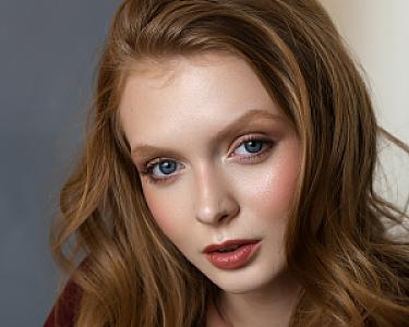 LauArt MakeUp Studio- esküvői sminkes