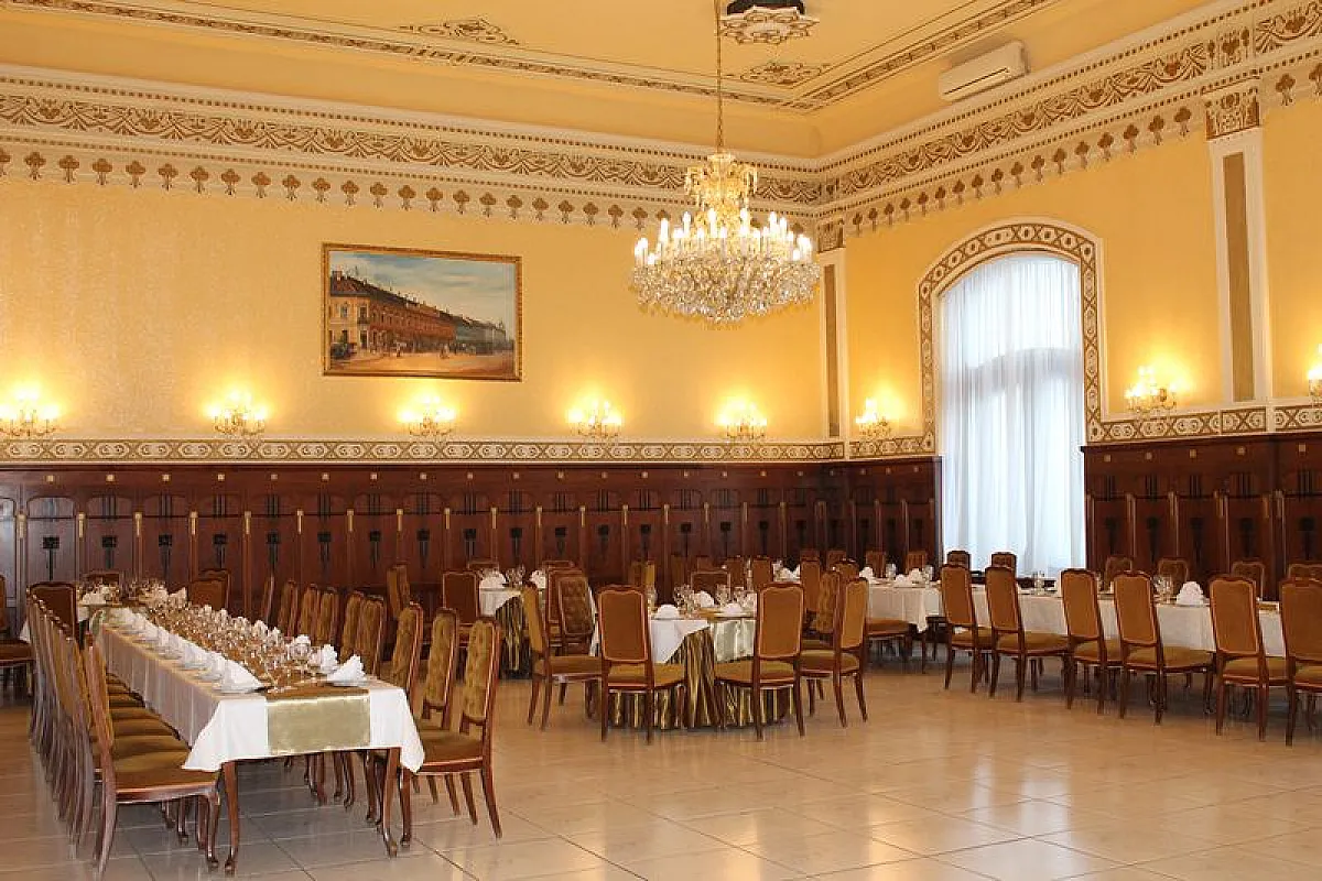 Fiume Hotel