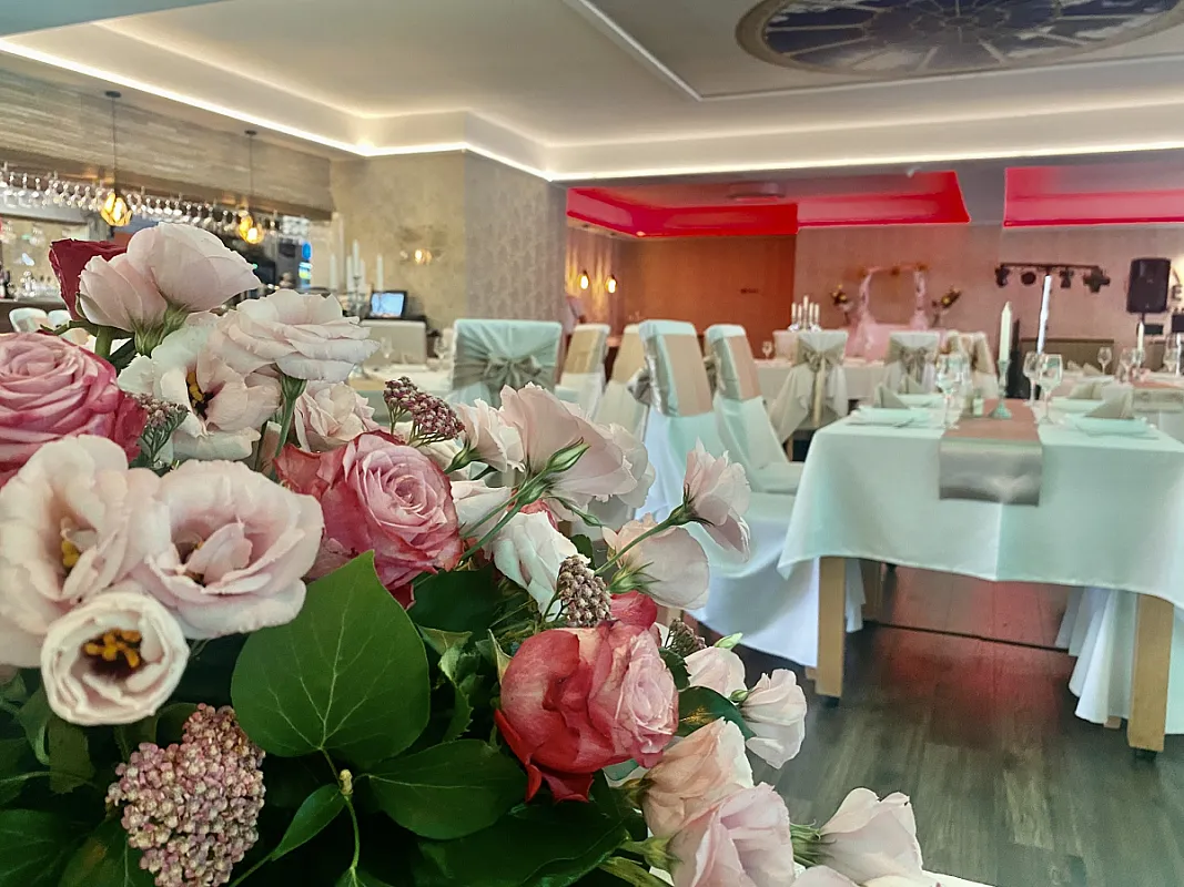 Öreg-tó Hotel és Rendezvénytér
