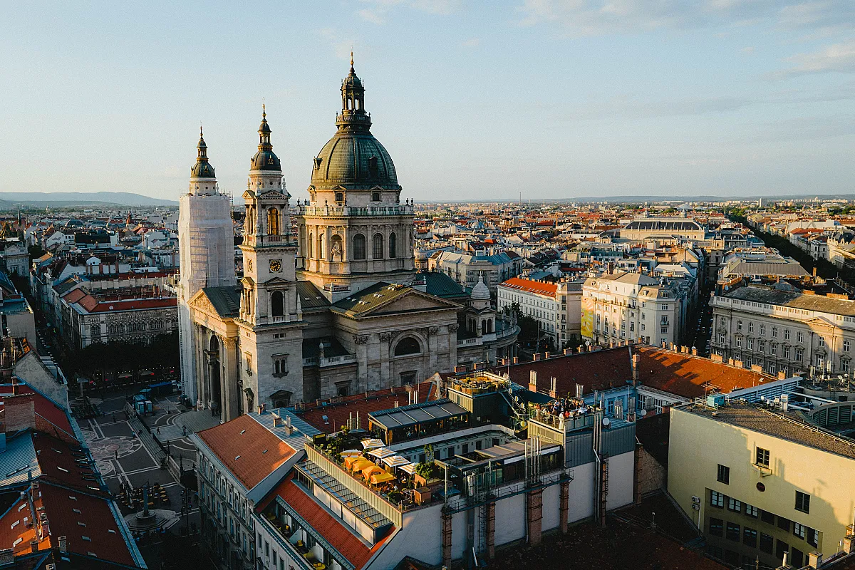 Aria Hotel Budapest by Library Hotel Collection