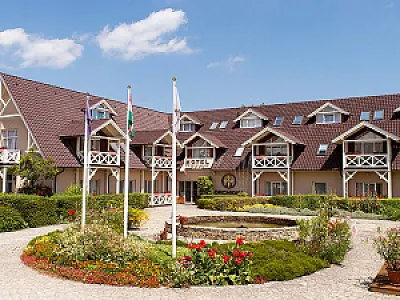 Orchidea Hotel Lipót