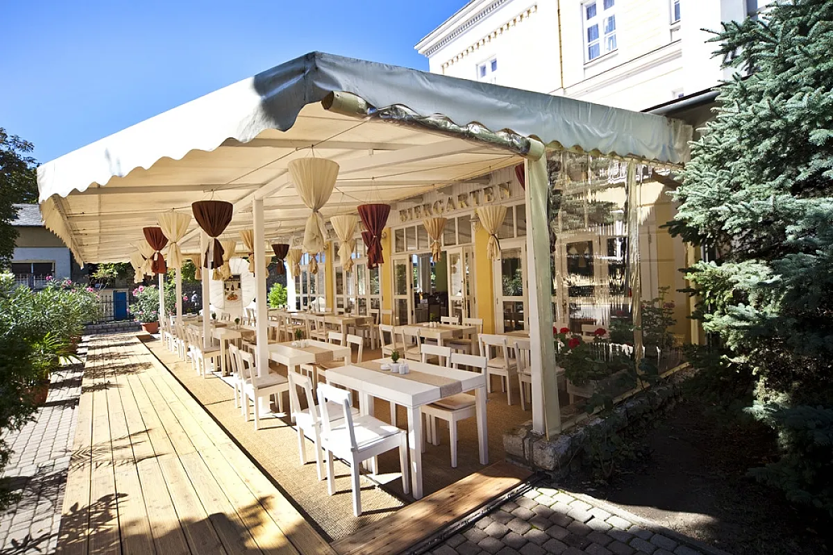 Astoria Hotel