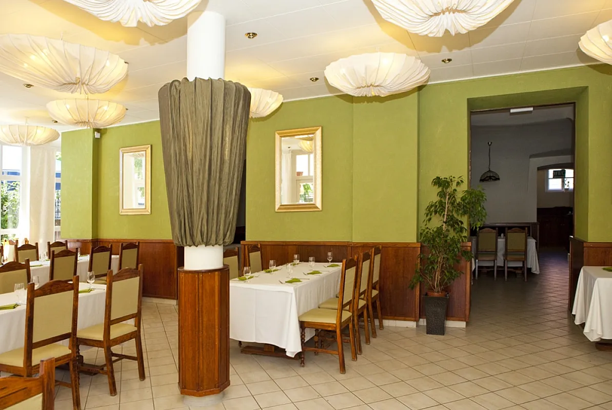 Astoria Hotel