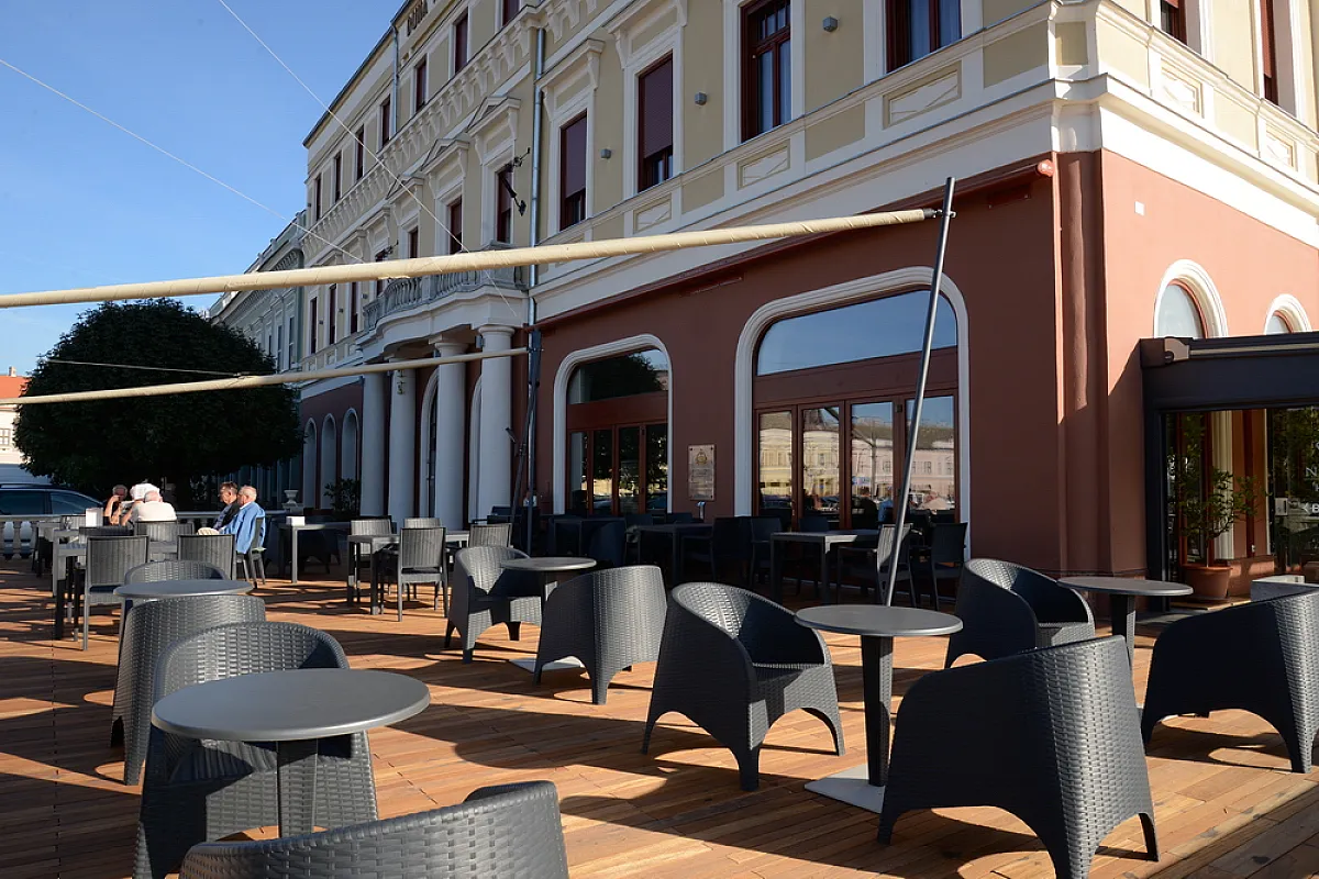Duna Wellness Hotel