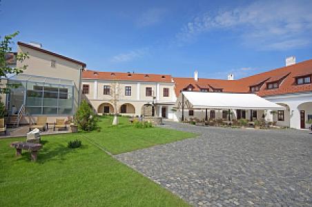 Hotel Historia & Historante