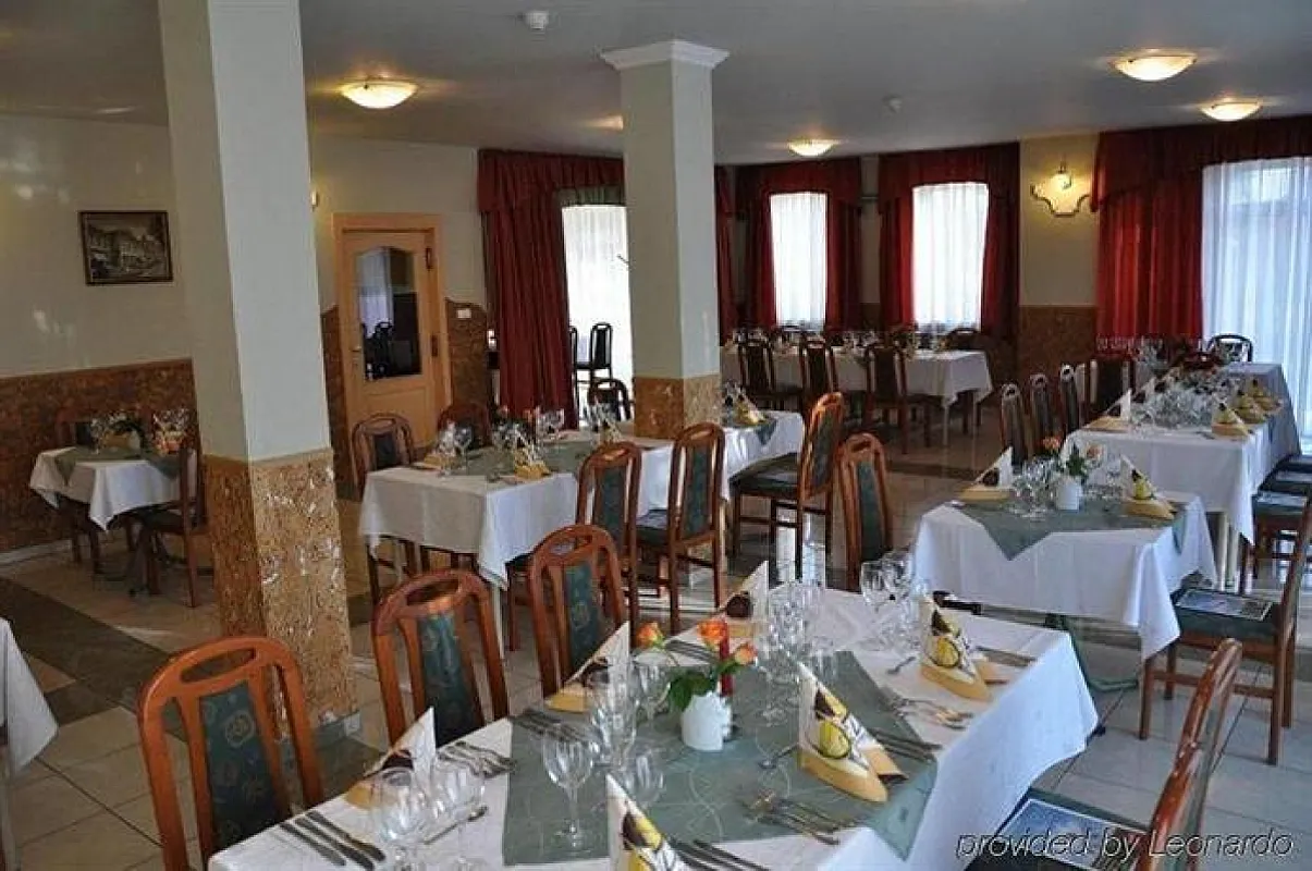 Hotel Platán