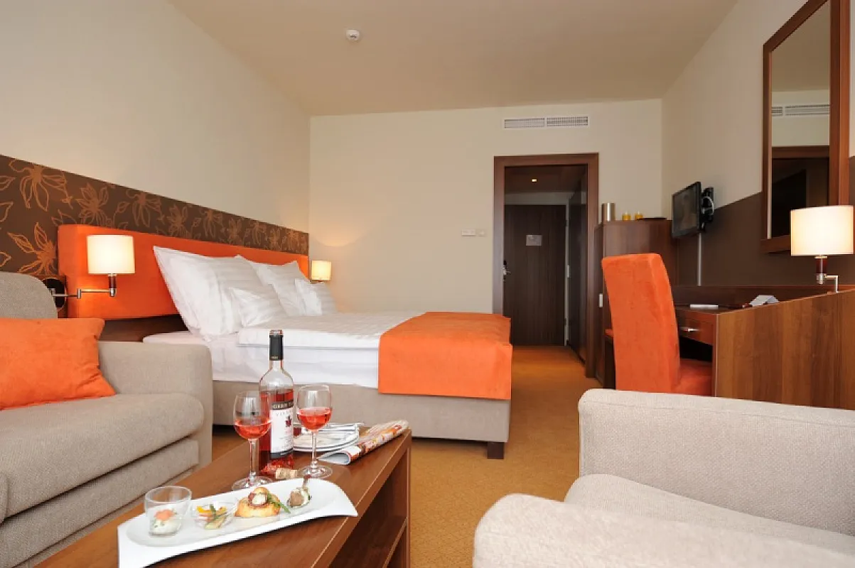 Hunguest Hotel Forrás