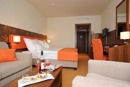 Hunguest Hotel Forrás