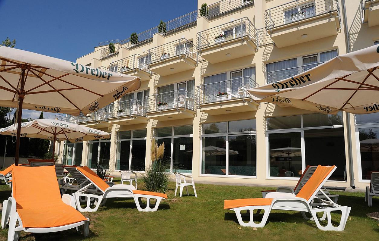 Két Korona Konferencia és Wellness Hotel