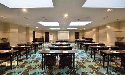 La Prima Fashion Hotel