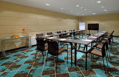 La Prima Fashion Hotel