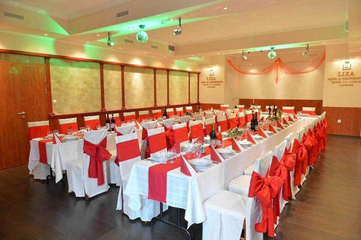 Liza Aqua & Conference Hotel