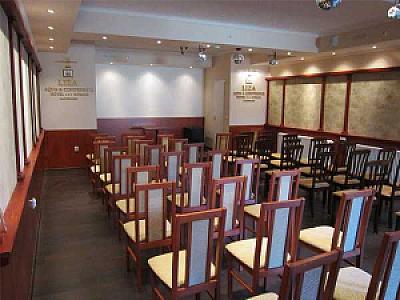 Liza Aqua & Conference Hotel