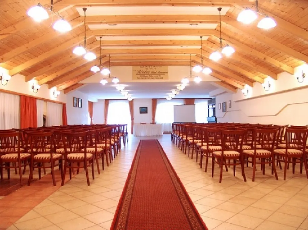 Révész Hotel