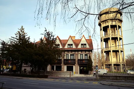 Révész Hotel