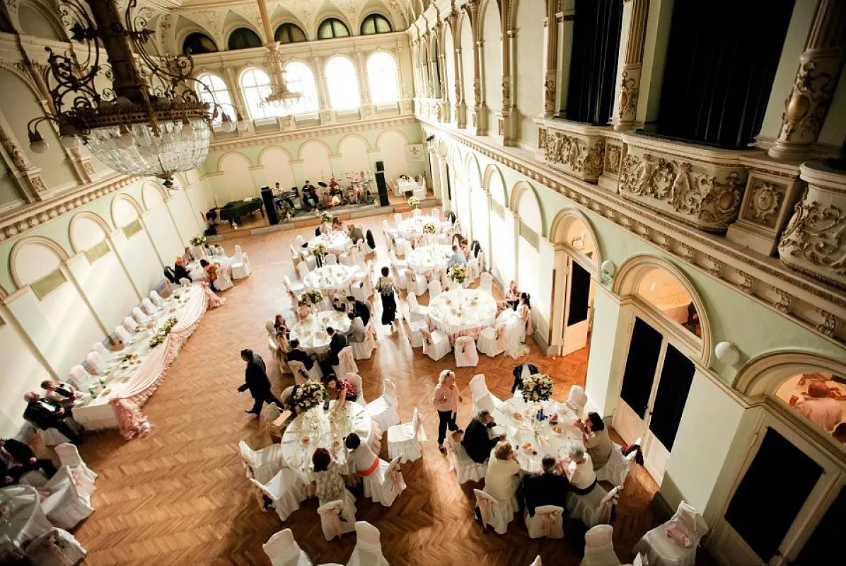 Tisza Hotel