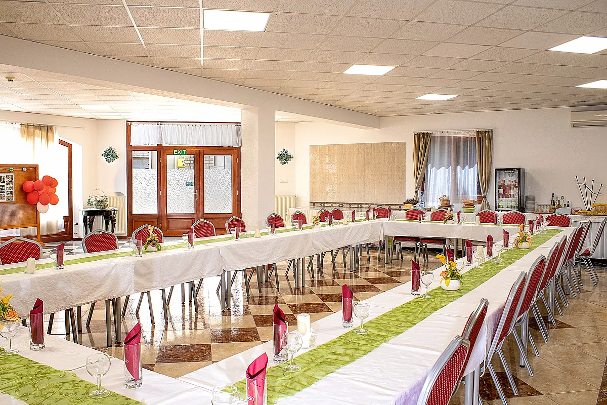 Le Rose Hotel
