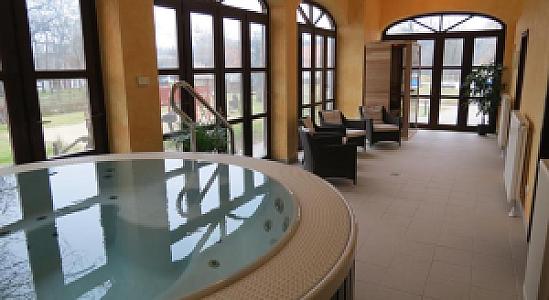 Sarlóspuszta Club Hotel