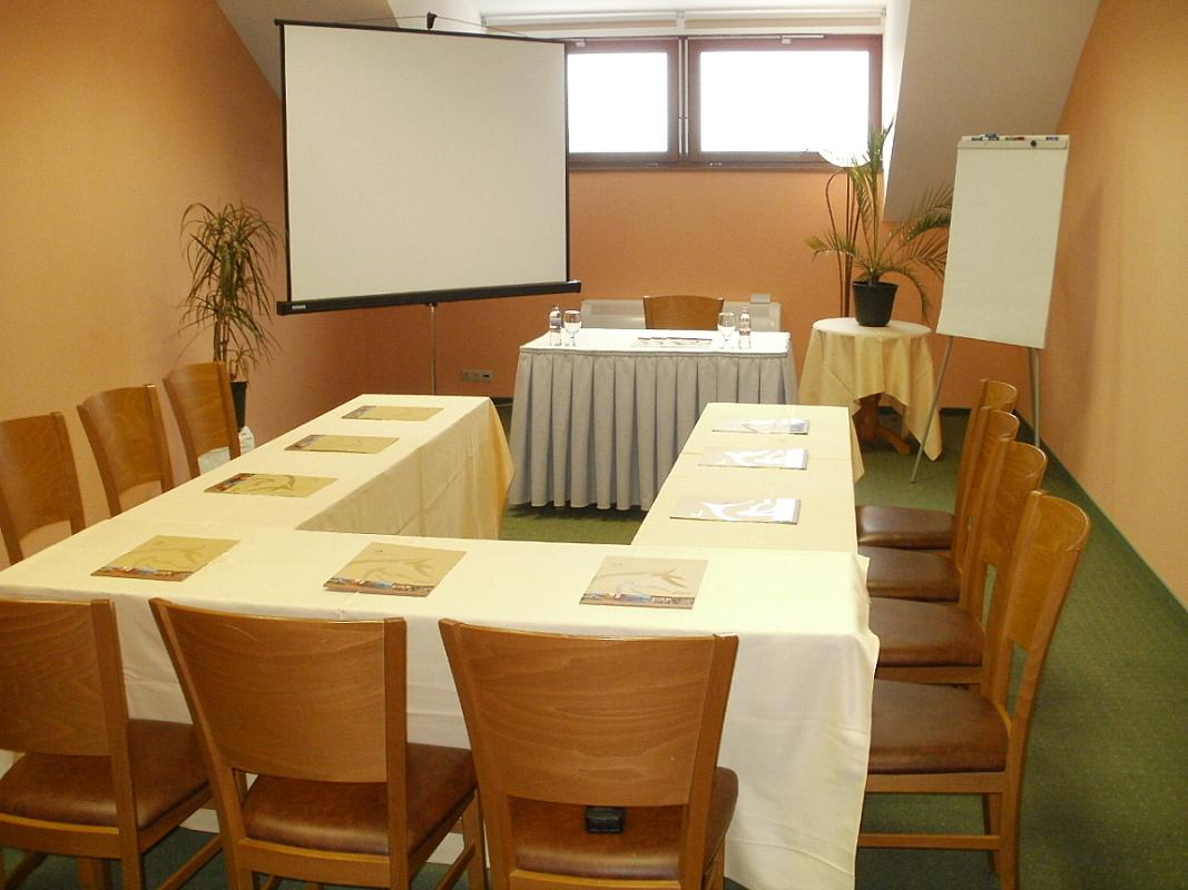 Sarlóspuszta Club Hotel workshop helyszín