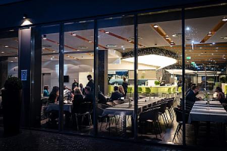 Best Western Plus Lakeside Hotel