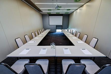 Best Western Plus Lakeside Hotel