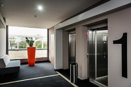 Best Western Plus Lakeside Hotel