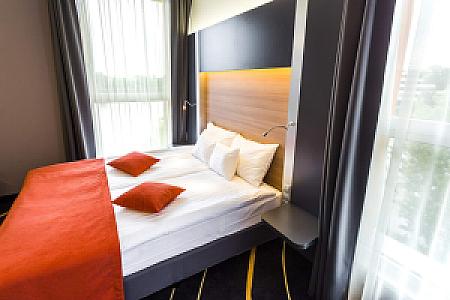 Best Western Plus Lakeside Hotel