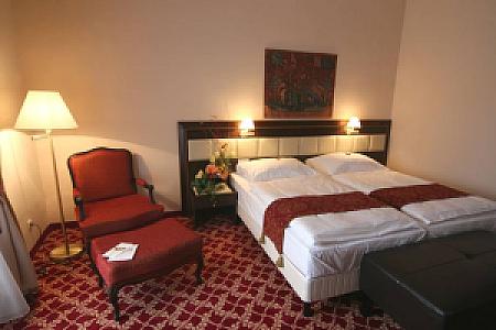 Kristály Imperial Hotel