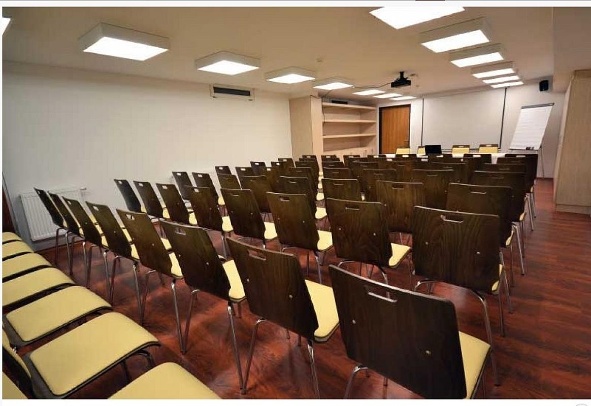 Konferenciaterem I-II.