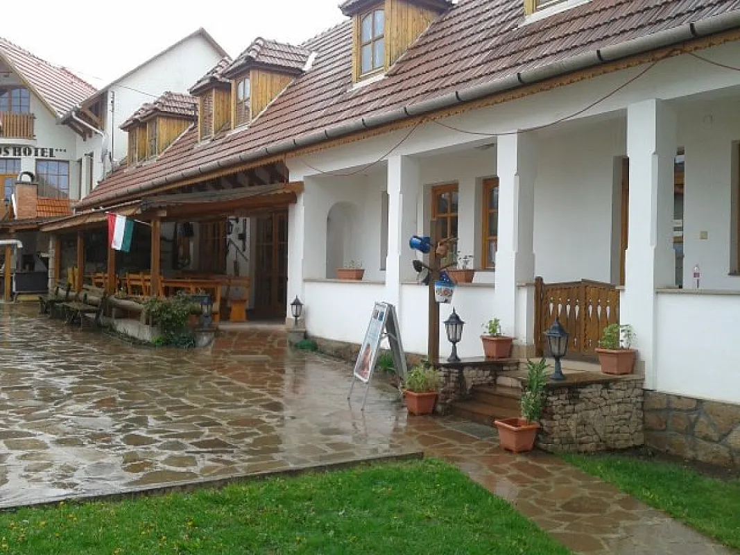 Fekete Kos Hotel