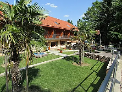 Hotel Halászkert