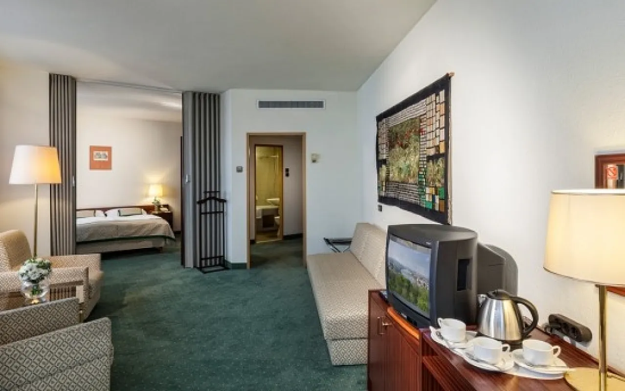 Hotel Hungaria City Center