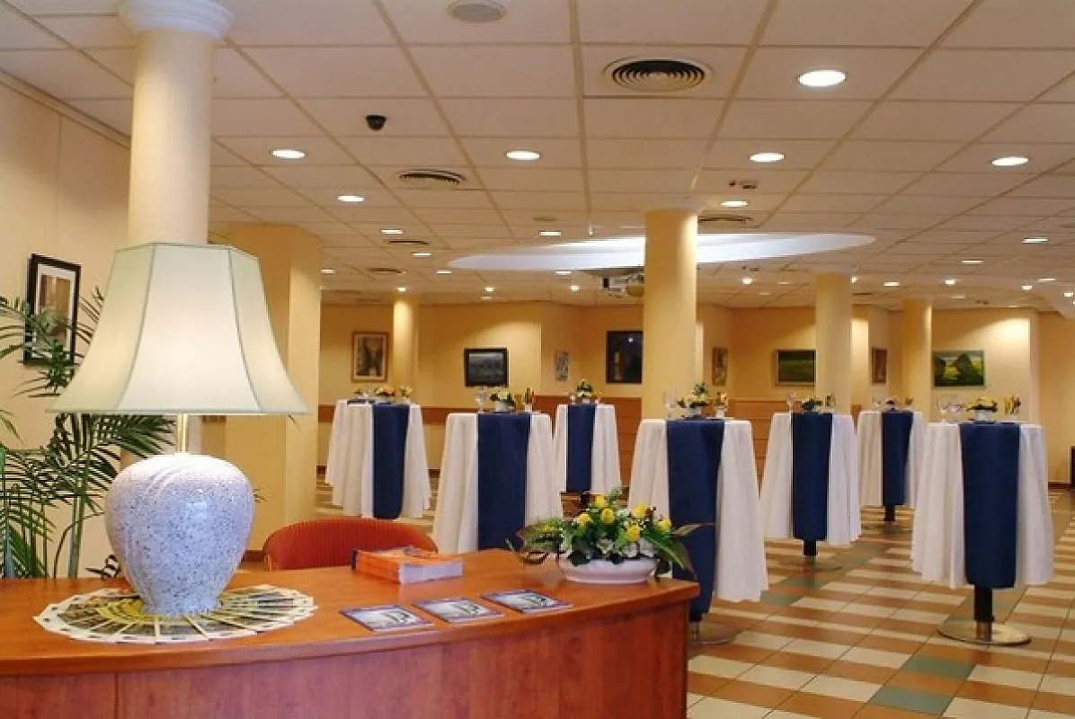 Hotel Hungaria City Center