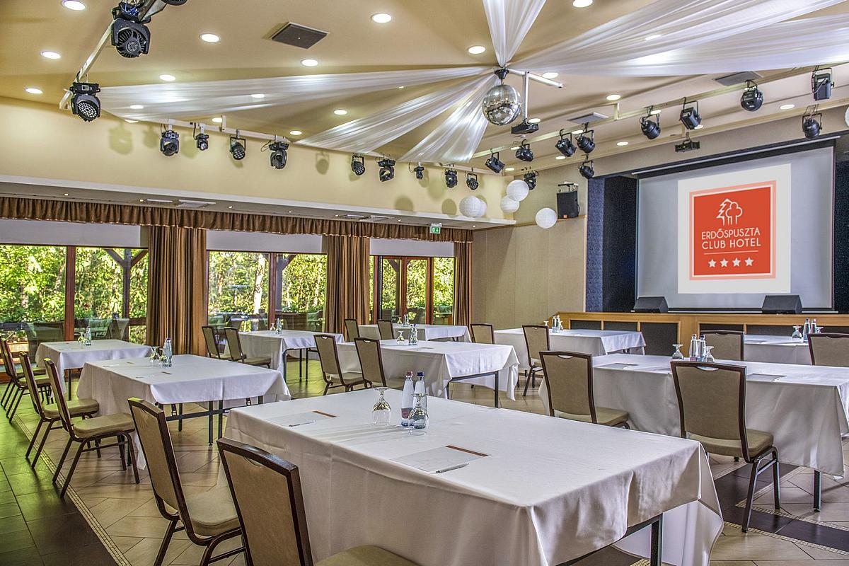 Erdőspuszta Club Hotel
