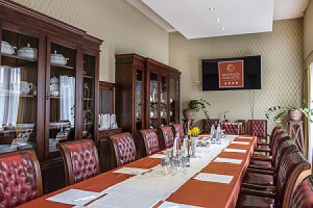 Erdőspuszta Club Hotel