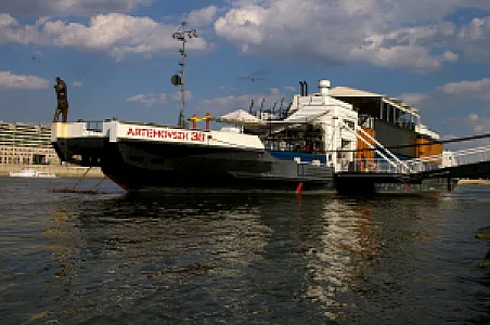 A38 Hajó