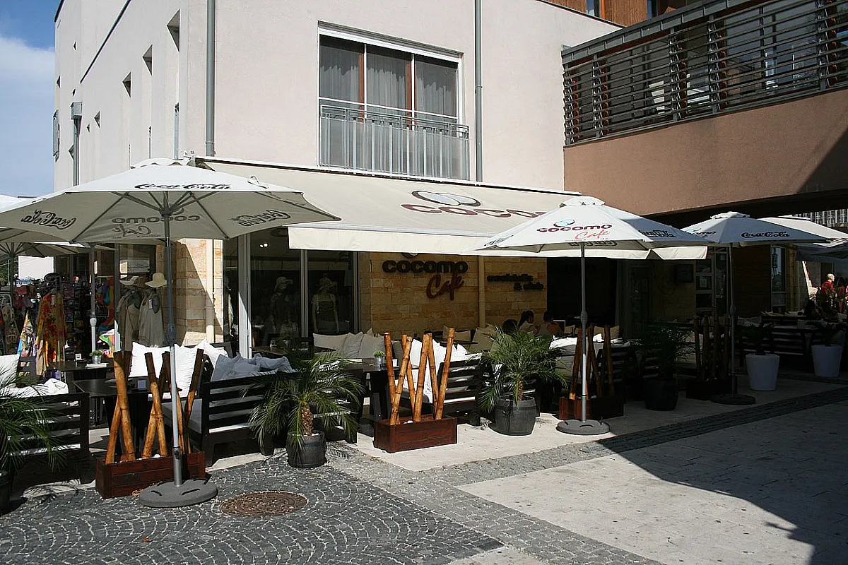 Cocomo Café