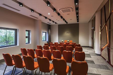 Danubius Hotel Helia szekció terem