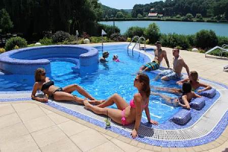 Tó Wellness Hotel