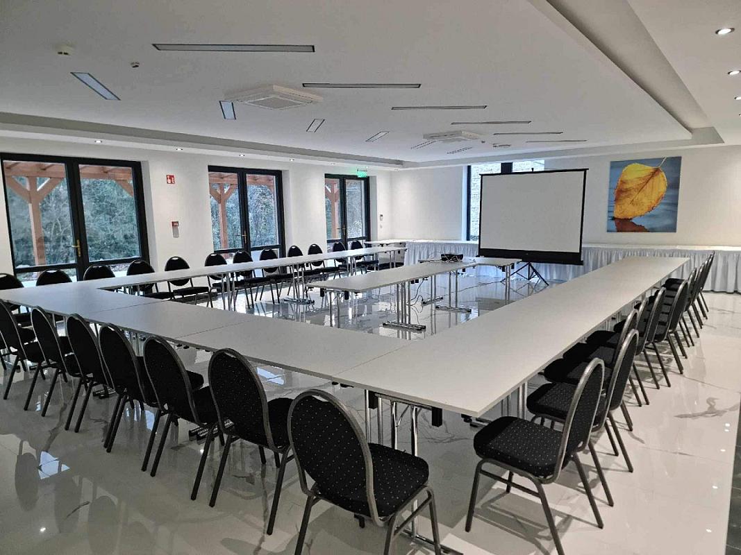 Magnetic rendezvényterem