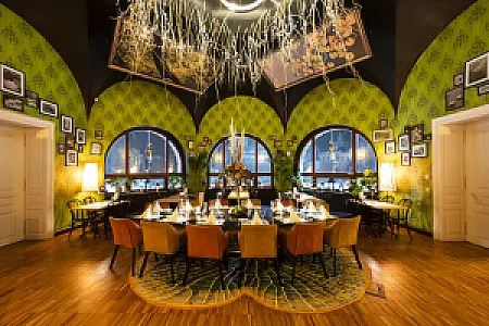 Városliget Café & Restaurant