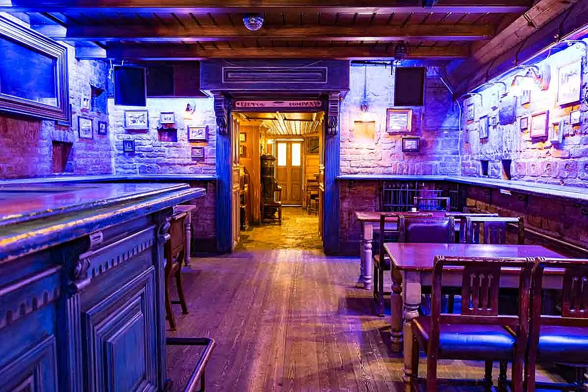 The Cactus Juice Gastro Pub