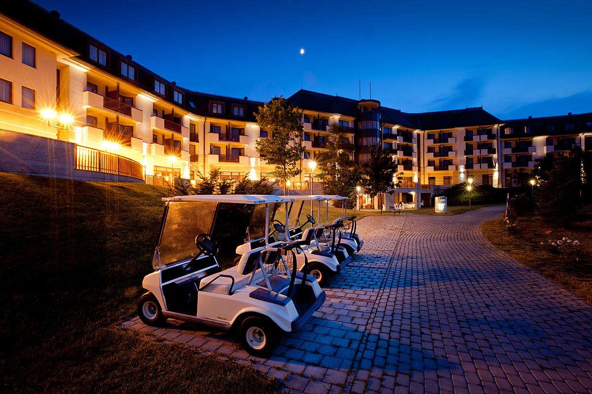 Greenfield Hotel Golf & Spa
