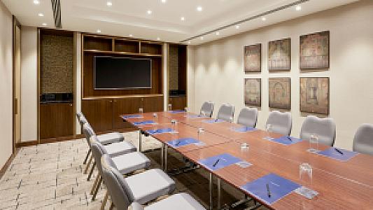 Visegrád board meeting terem